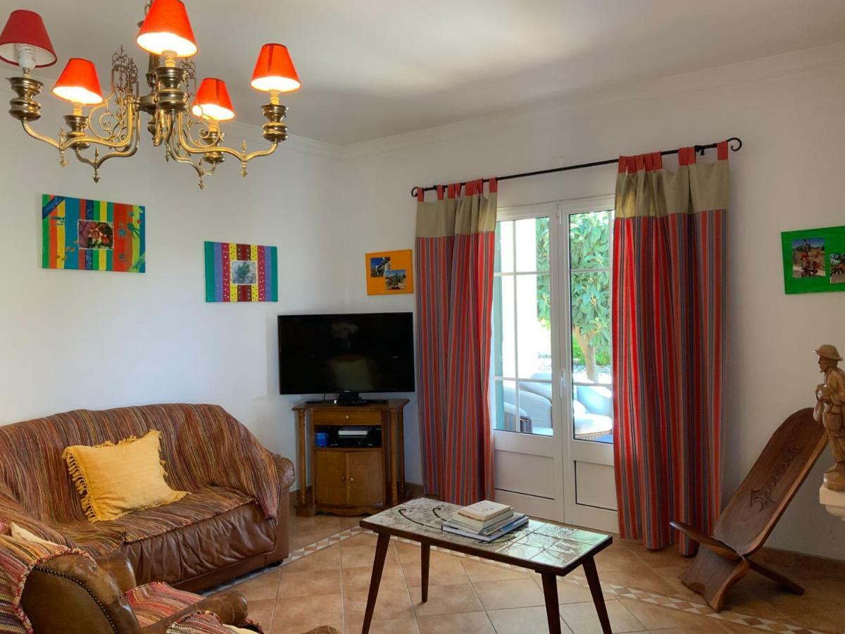 Guest House Alfarrobeiras Albufeira Ngoại thất bức ảnh