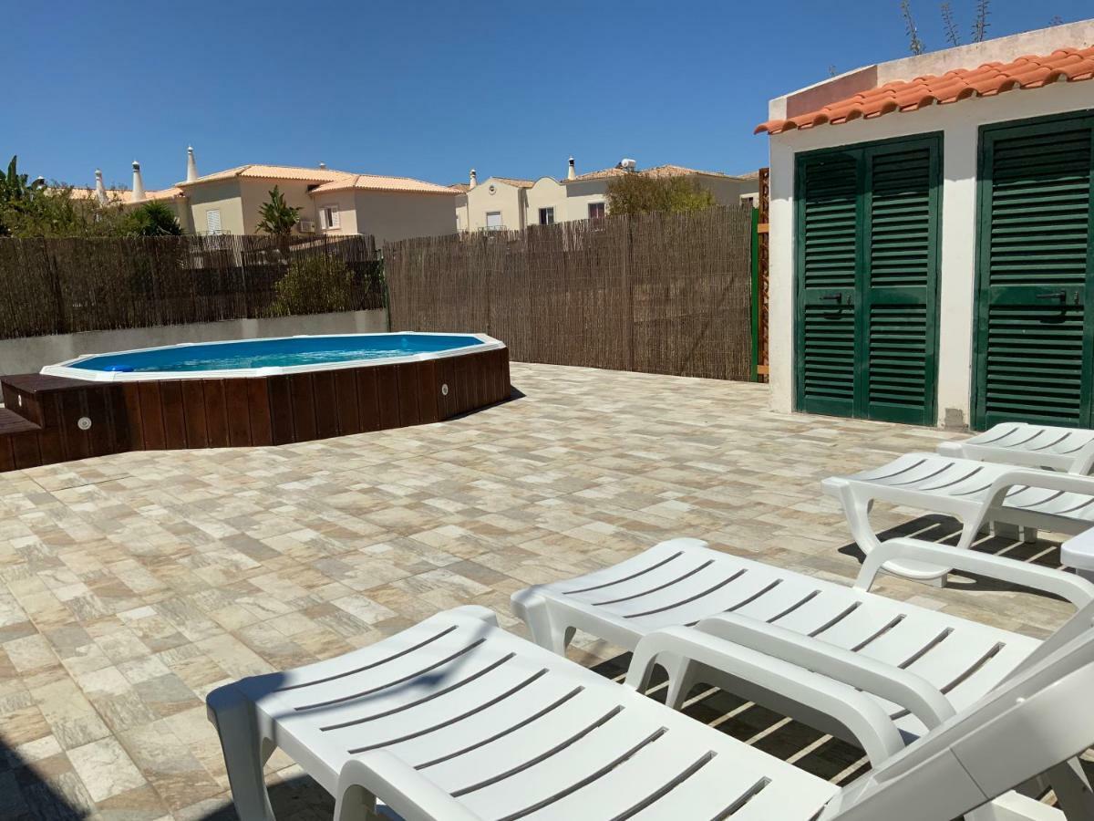 Guest House Alfarrobeiras Albufeira Ngoại thất bức ảnh